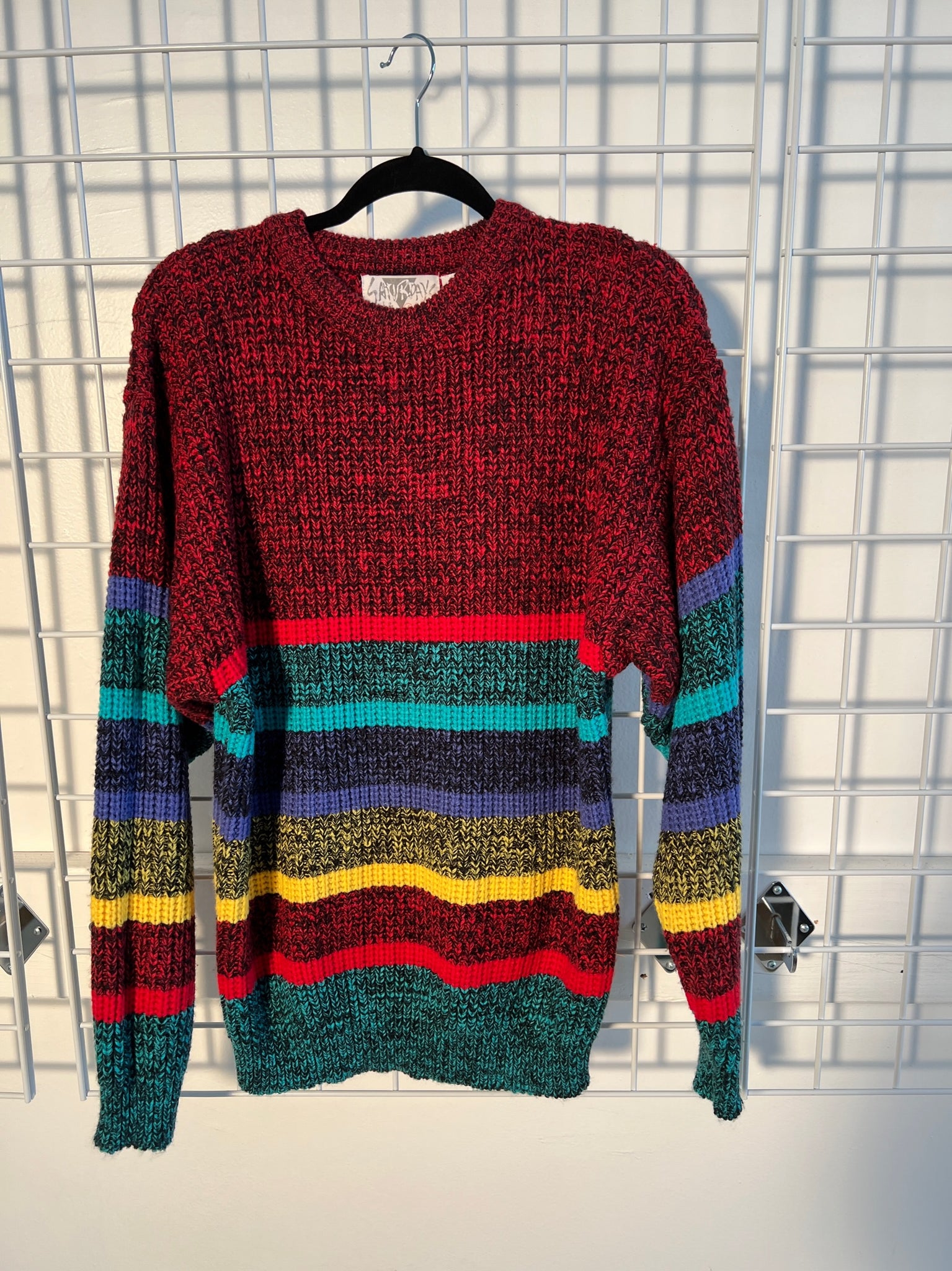 1980s MENS SWEATER- Saturdays red/ striped heather