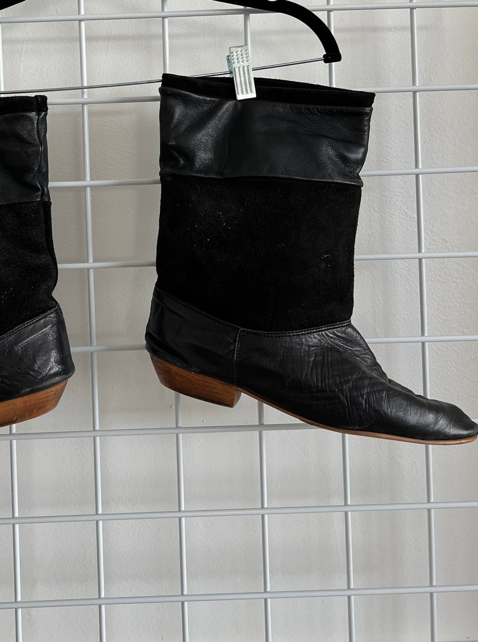1980s SHOES- BOOTS- Tarantino's black leather/suede