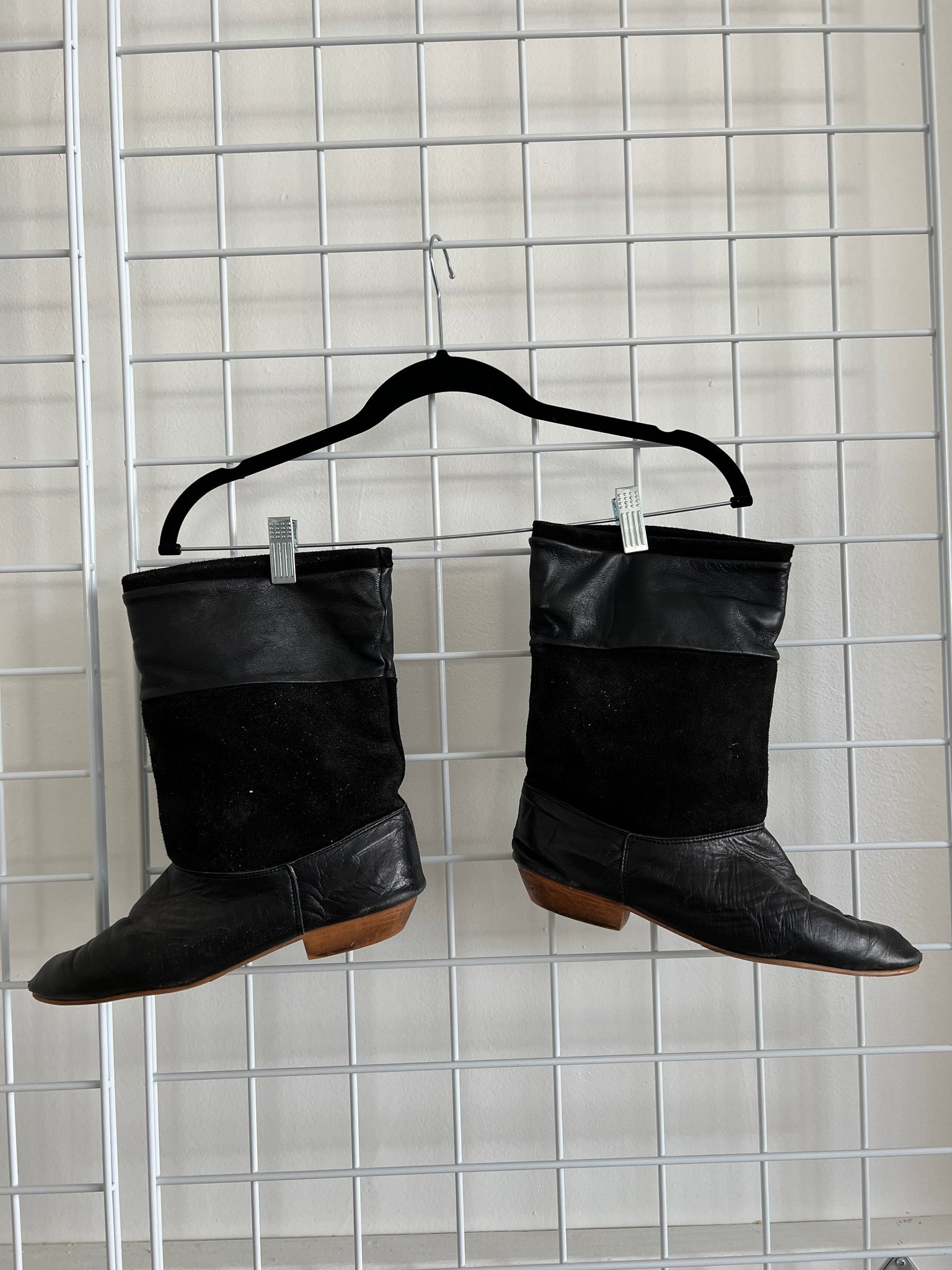 1980s SHOES- BOOTS- Tarantino's black leather/suede