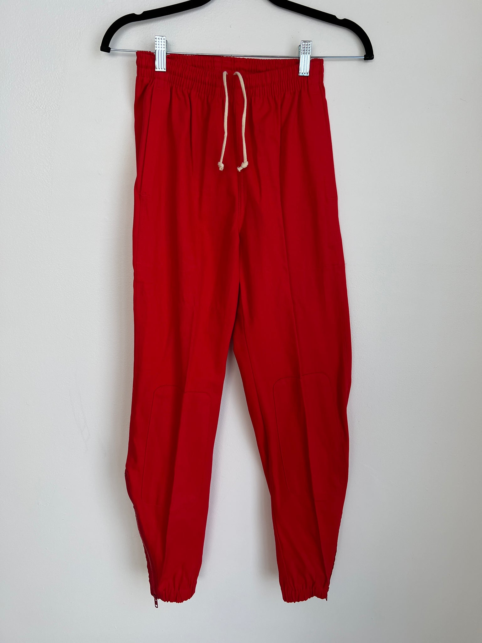 1980s PANTS- red drawstring w/ zipper detail at elastic hem