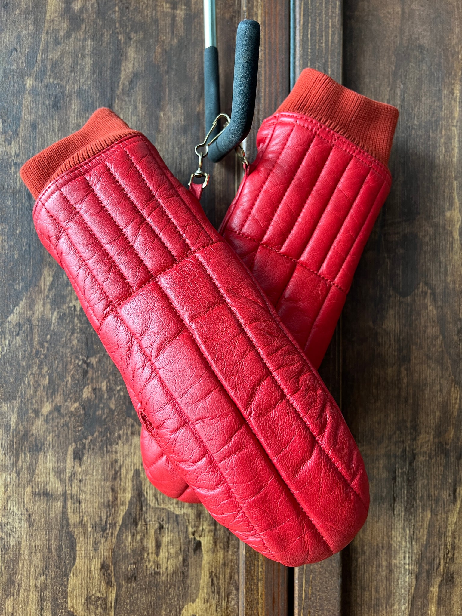 1960s ACCESSORIES- MITTENS- Grandoe red quilted