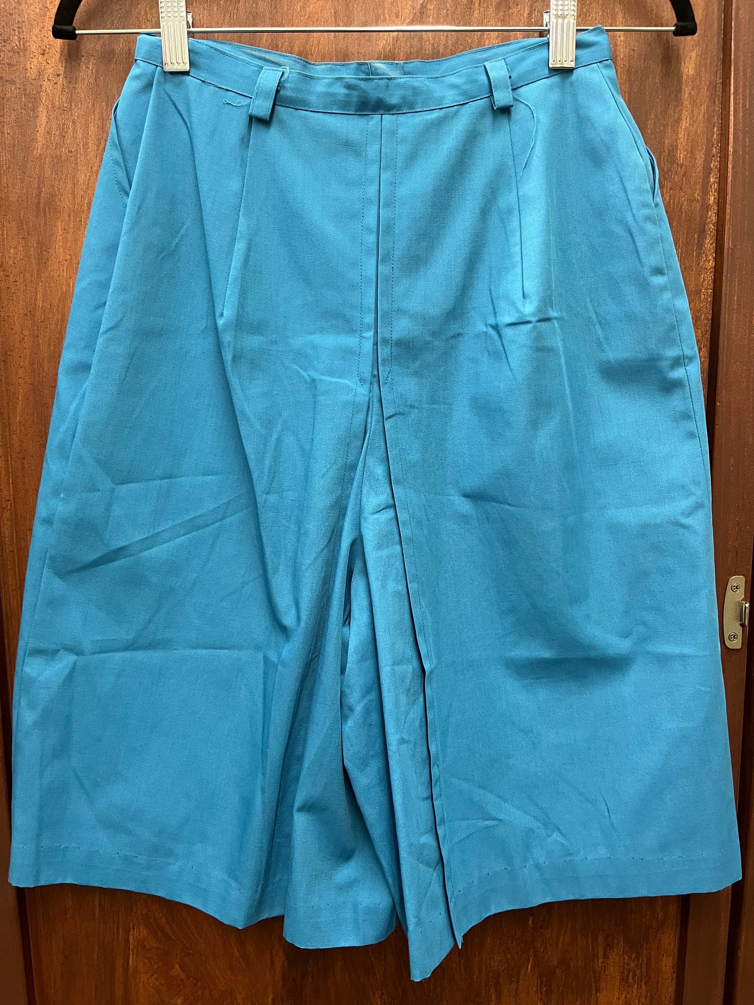 1960S SHORTS- culottes blue with belt loops