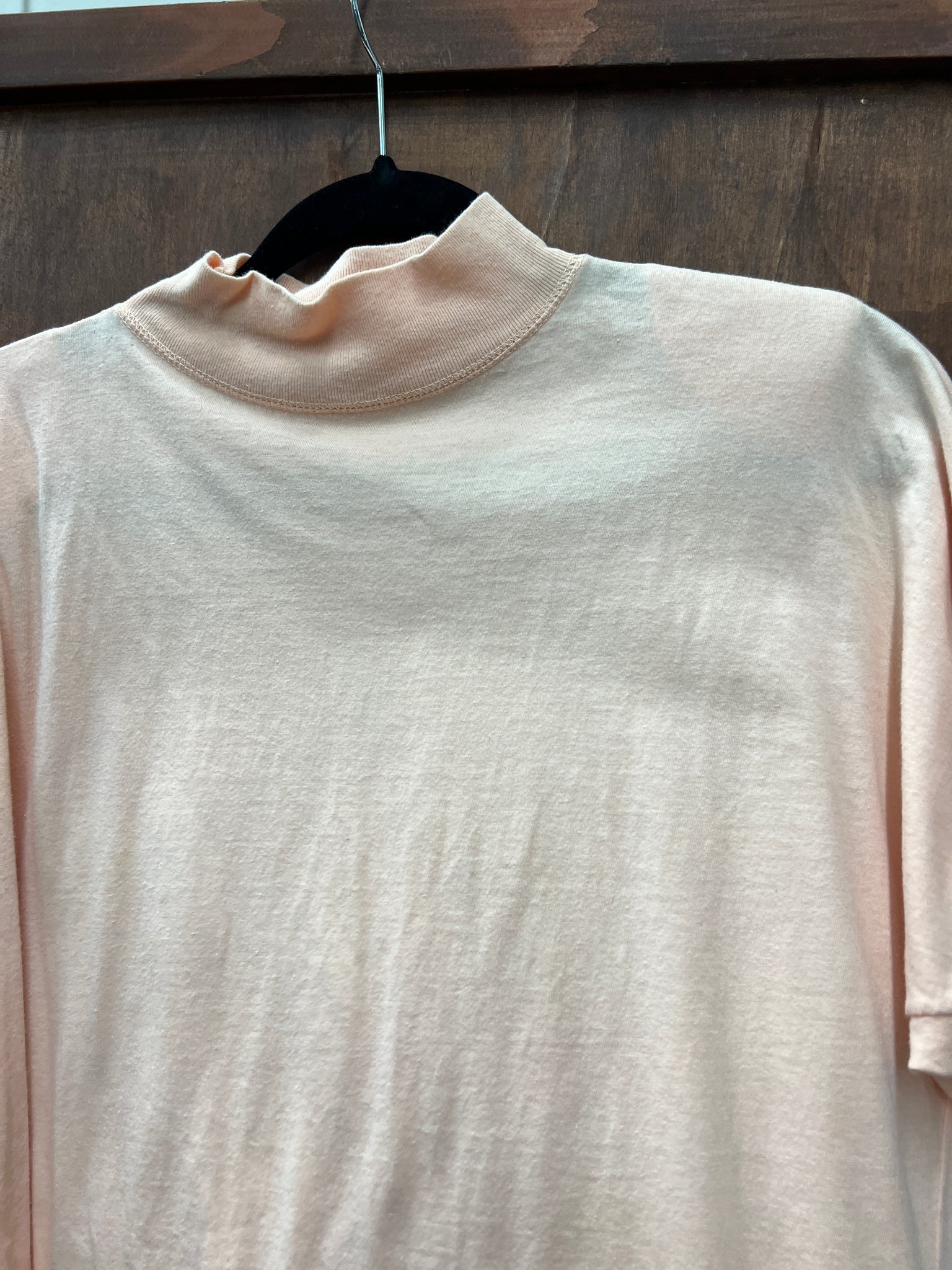 1990s- T-SHIRT-Just Cristina peach mock neck s/s