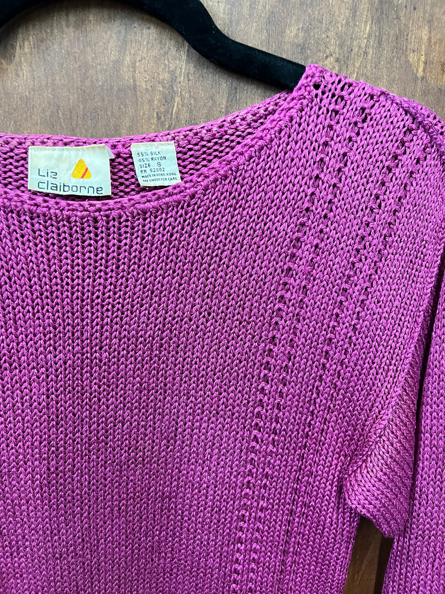 1990s SWEATER- Liz Claiborne magenta soft knit