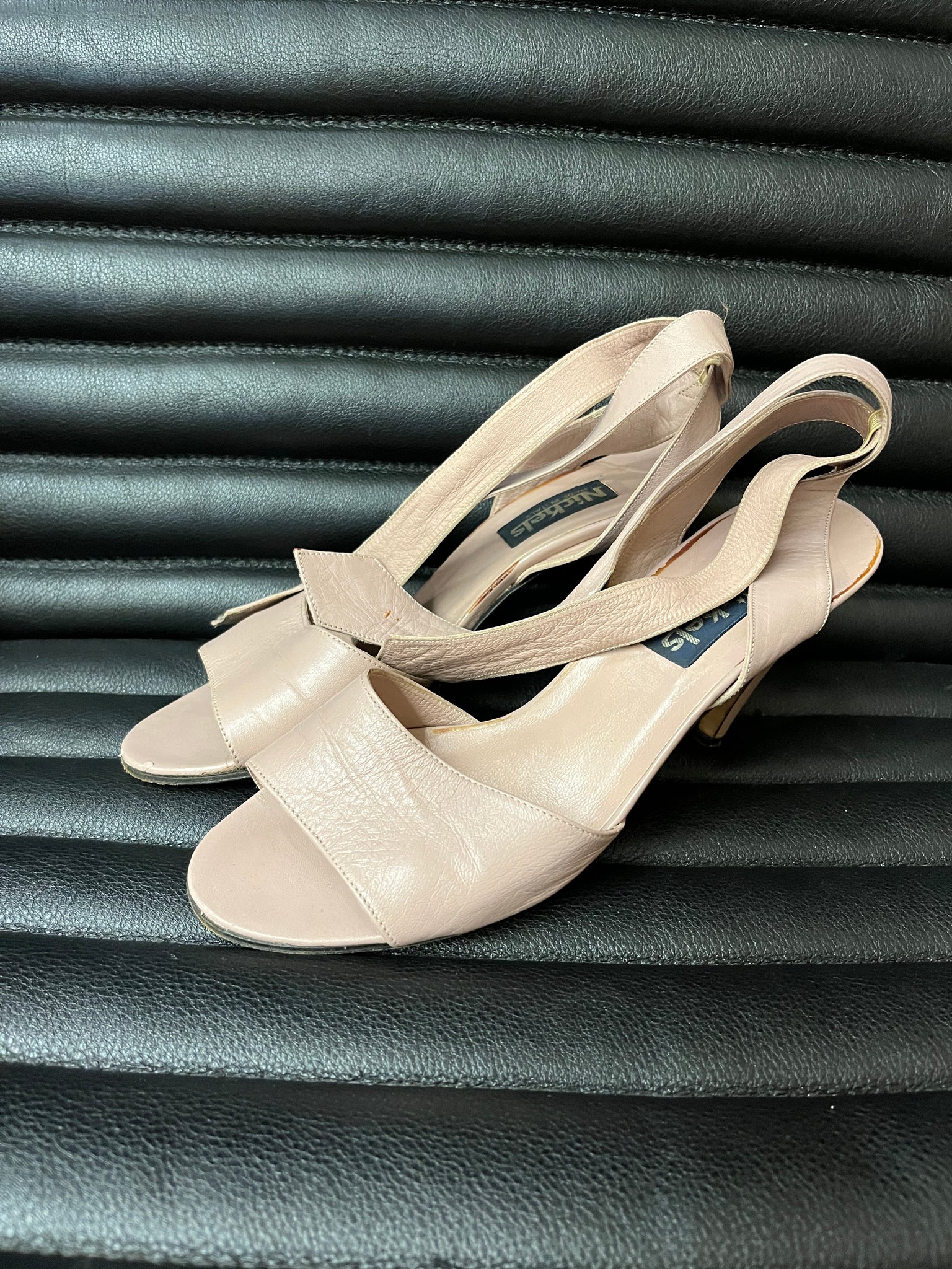 1990s SHOES- Nickels pink strap heel