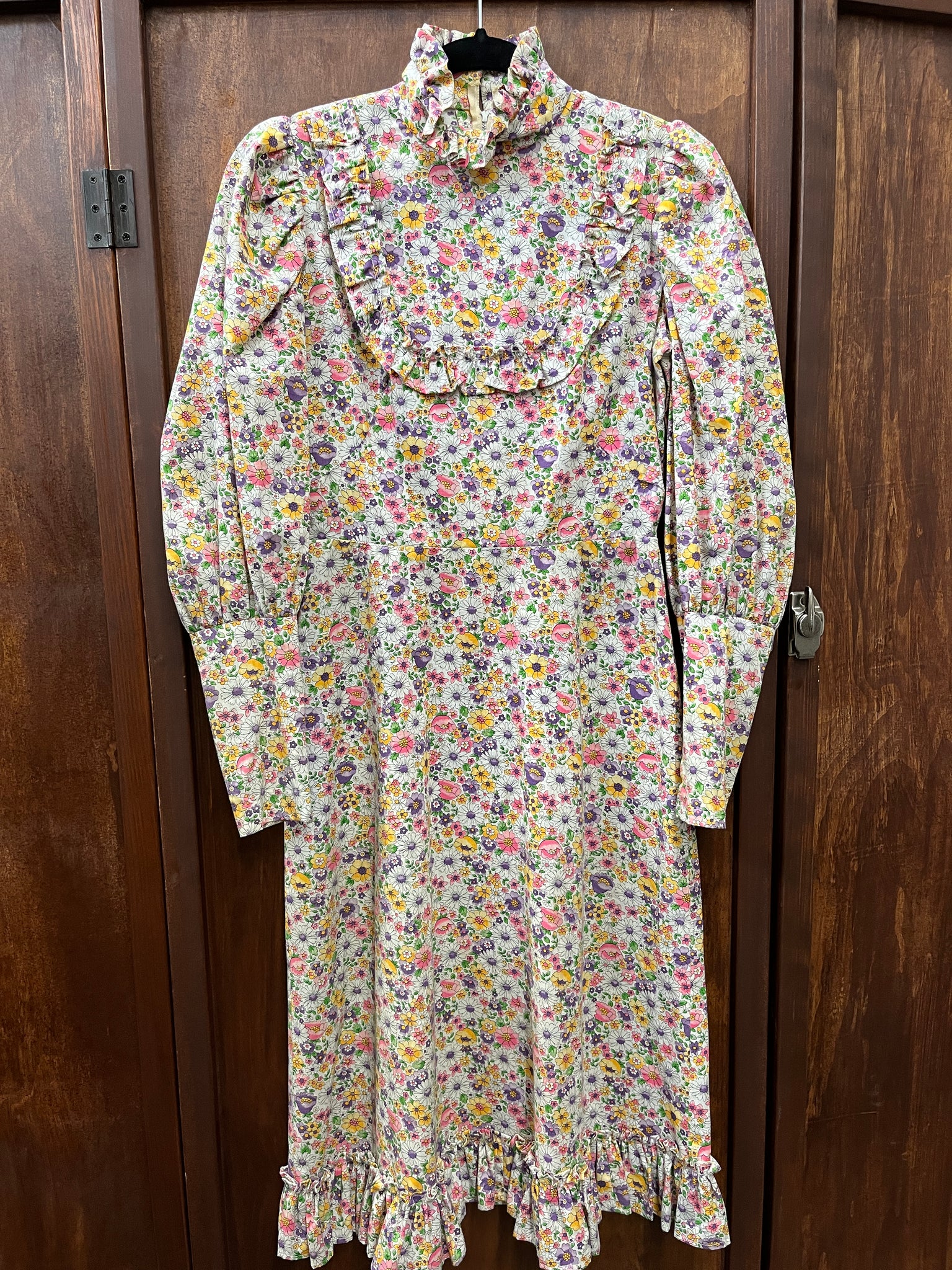1960s DRESS- little diddy prairie midi dress