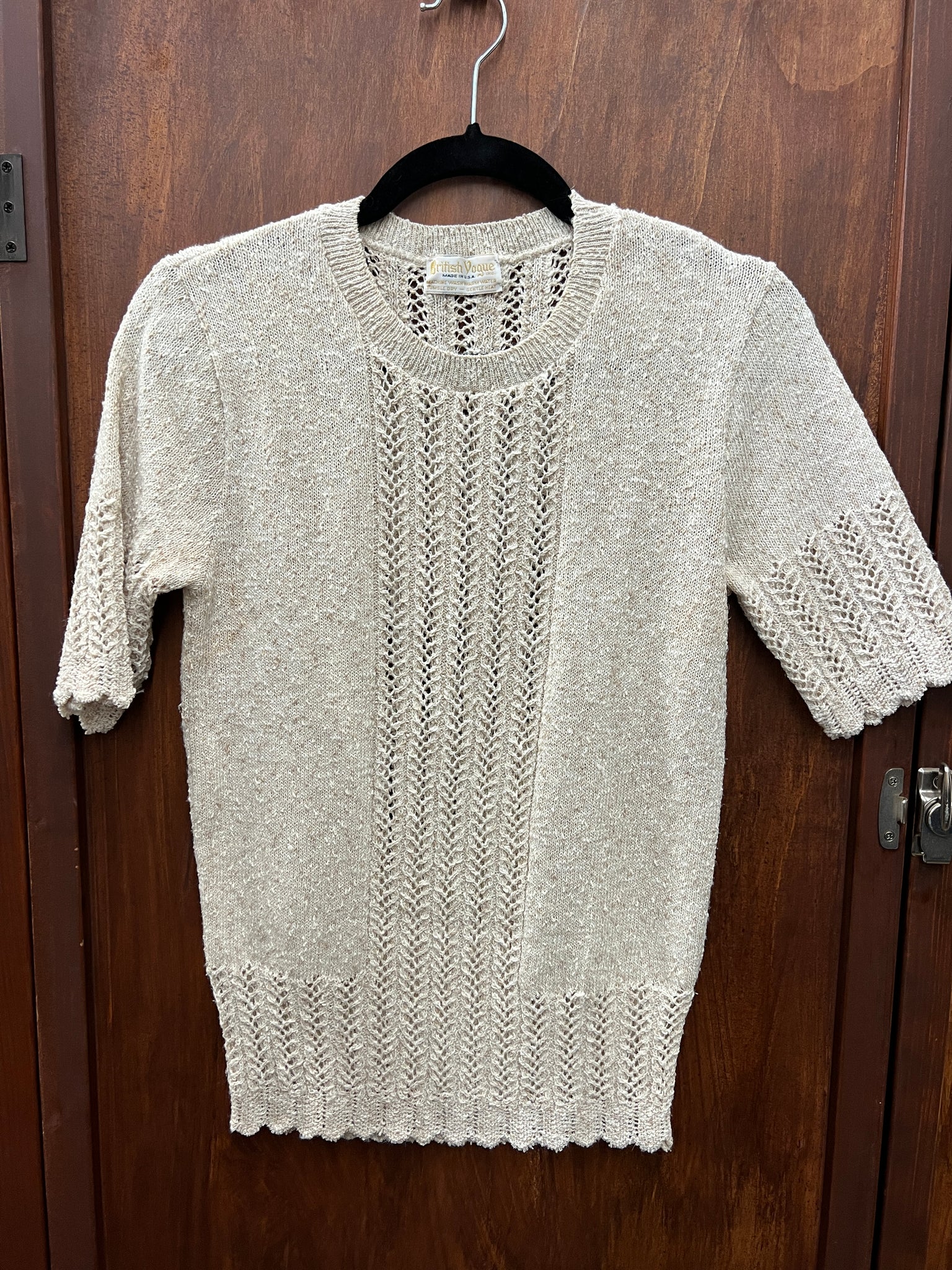 1970s SWEATER- British Vogue oatmeal short sleeve as