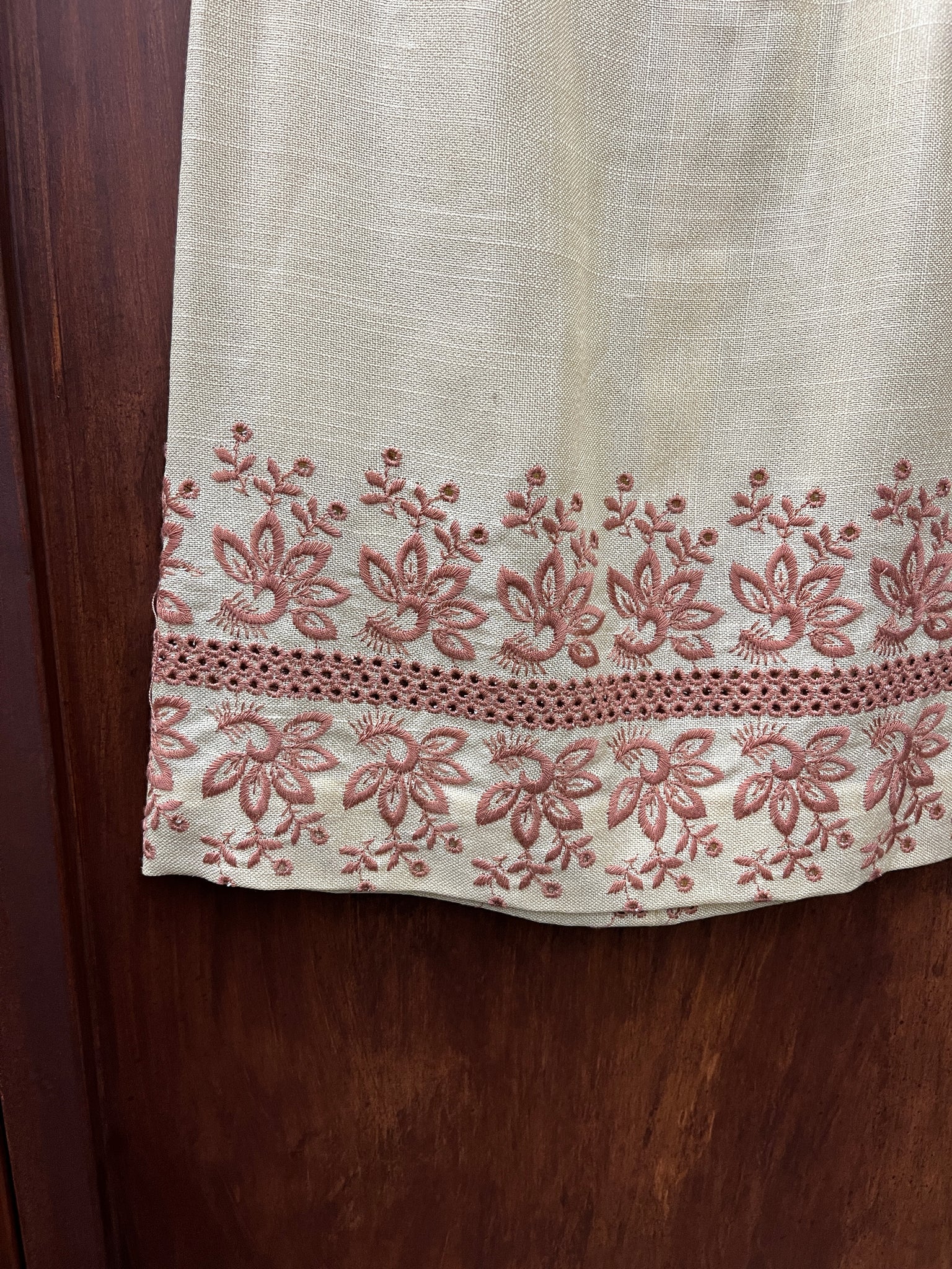 1960s DRESS- Brown/ cream mod mini embroidered detail
