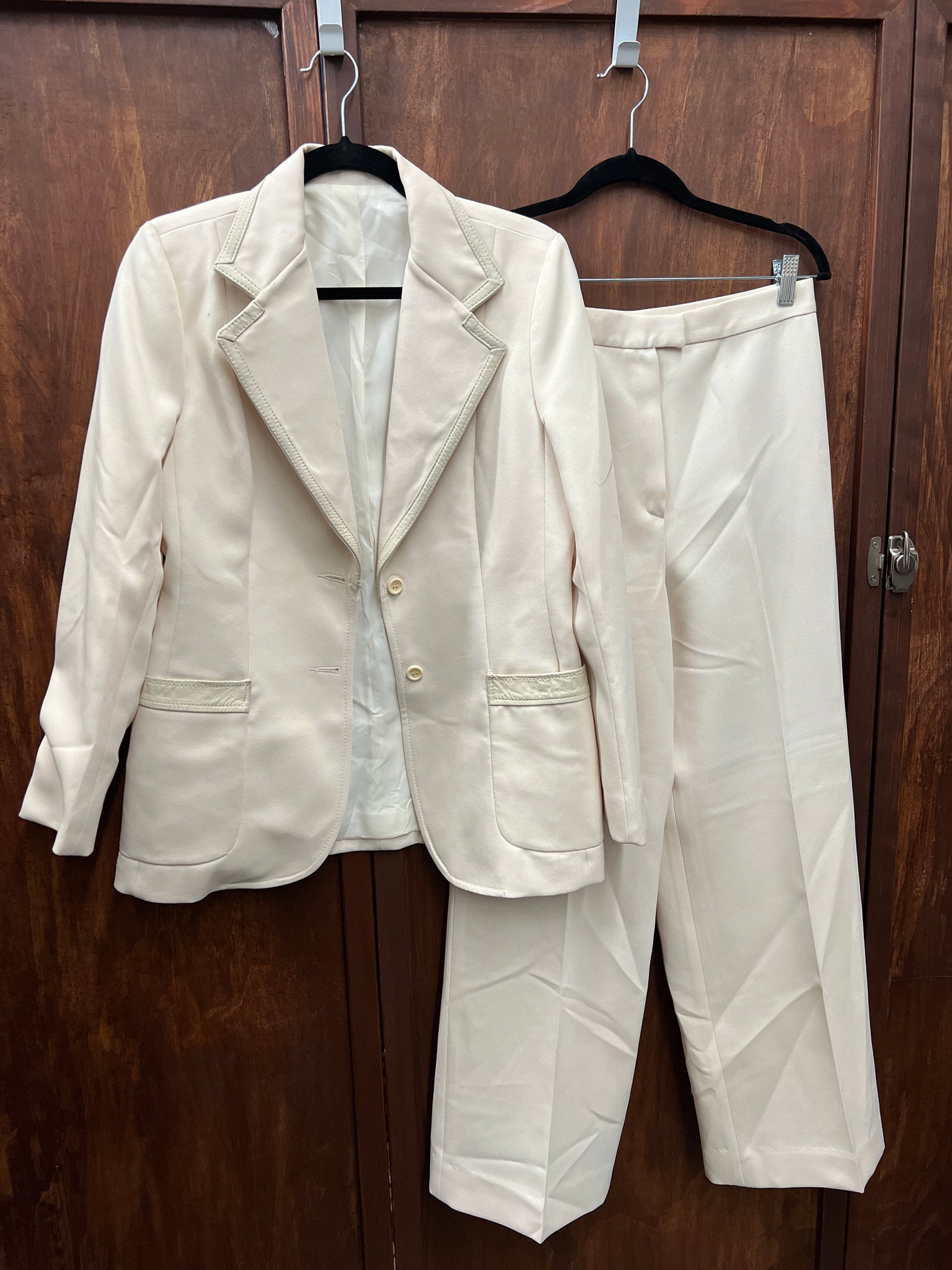 1970s Two PIECE- PANT SUIT- cream with leather details flare leg