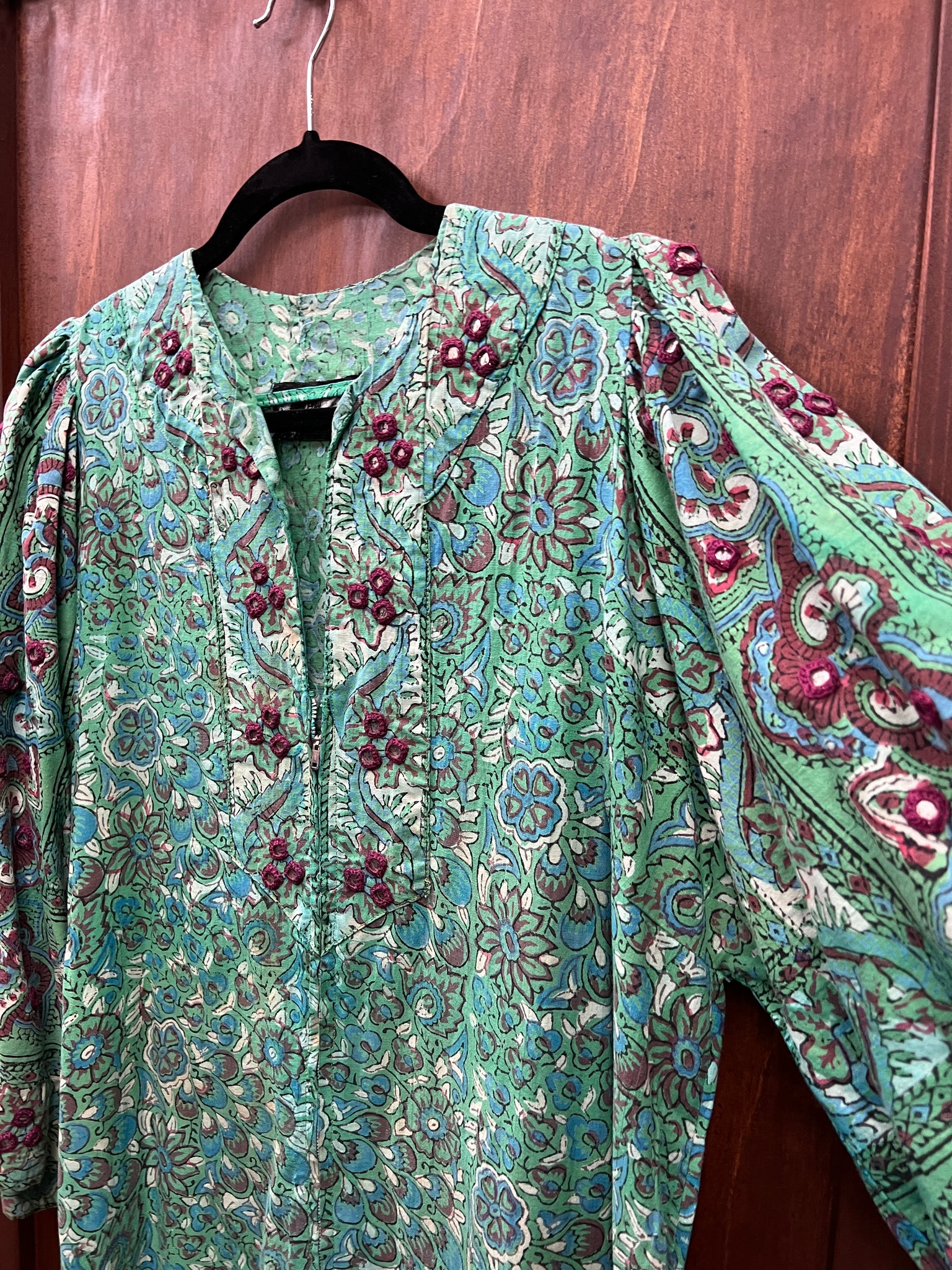 RENTAL 1970s -DRESS- Ramona Raull indian print green robe