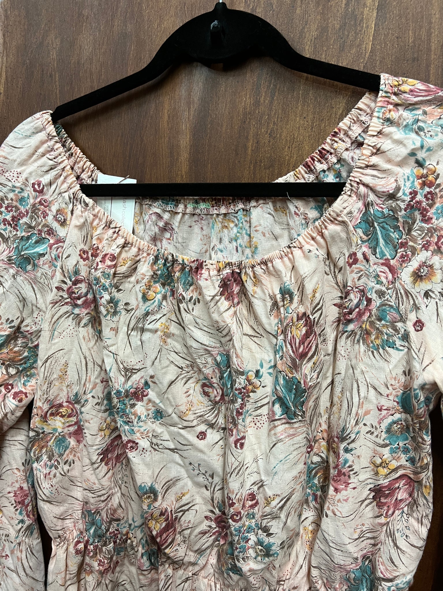 1970s-TOP- light pink floral print peasant style