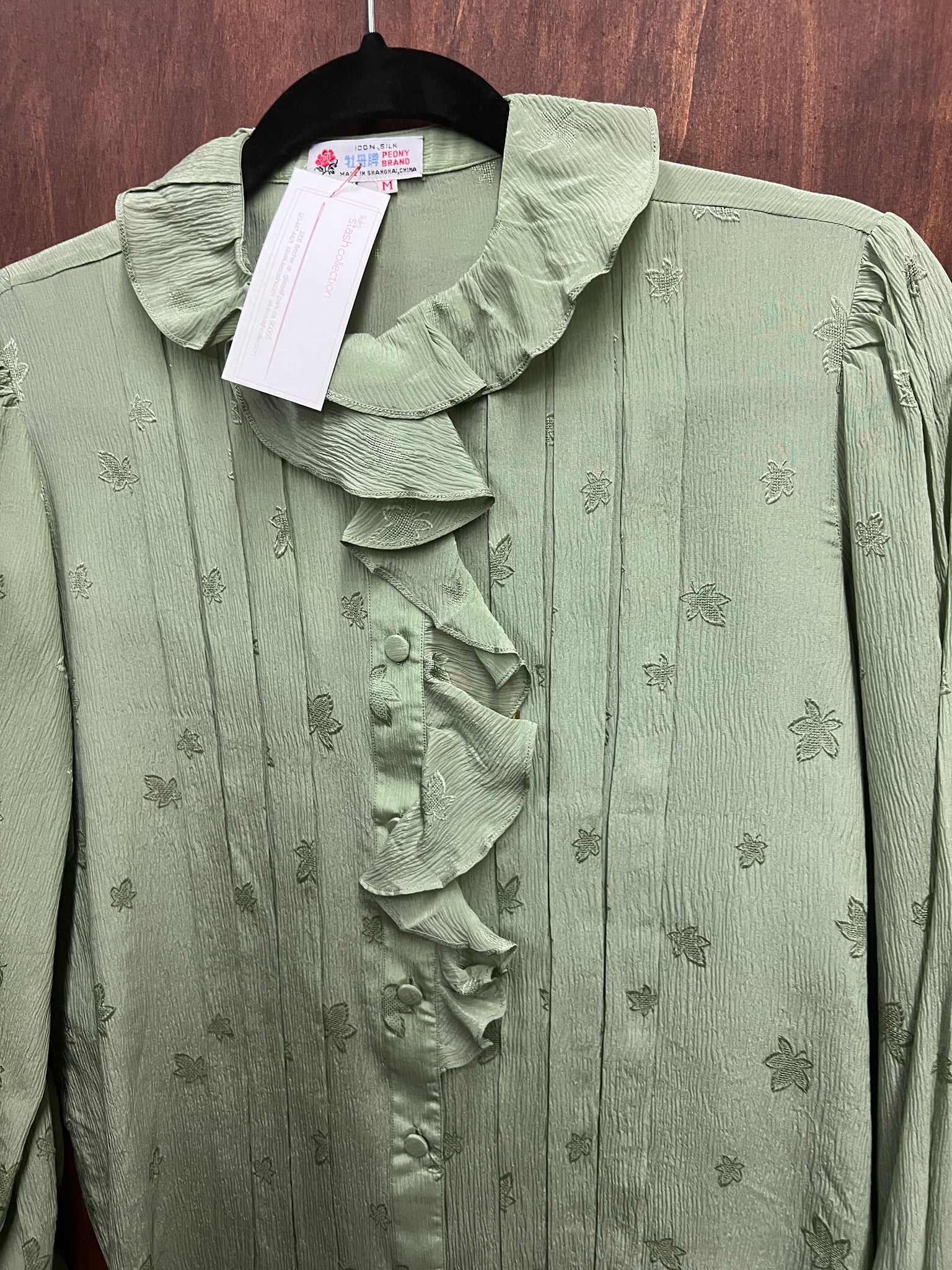 1970s-TOP- Peony brand sage green silk l/s ruffle neck
