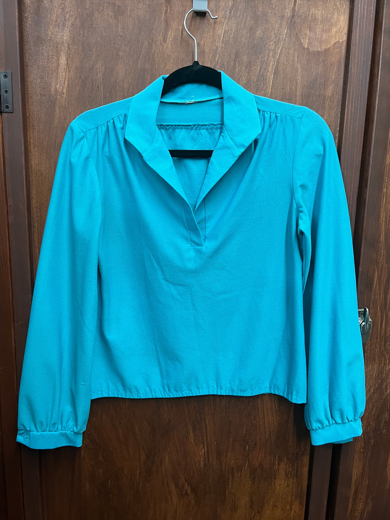 1970s-TOP- Aqua l/s cropped