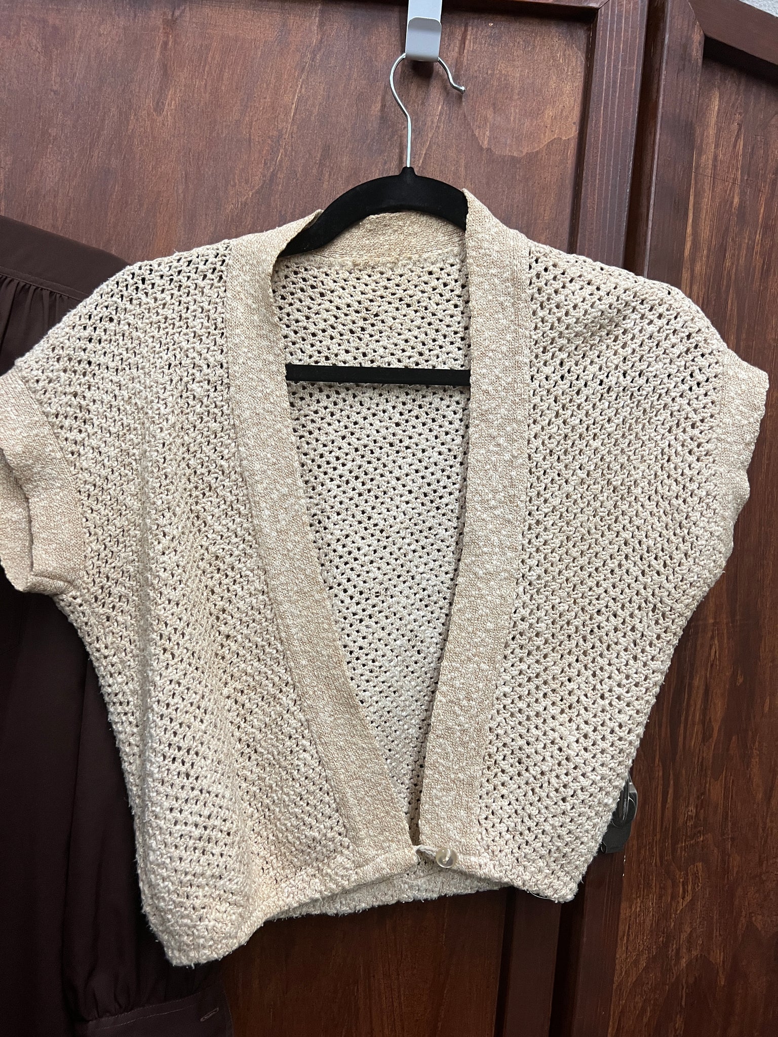 1970s-SWEATER- VEST- cream open knit crop