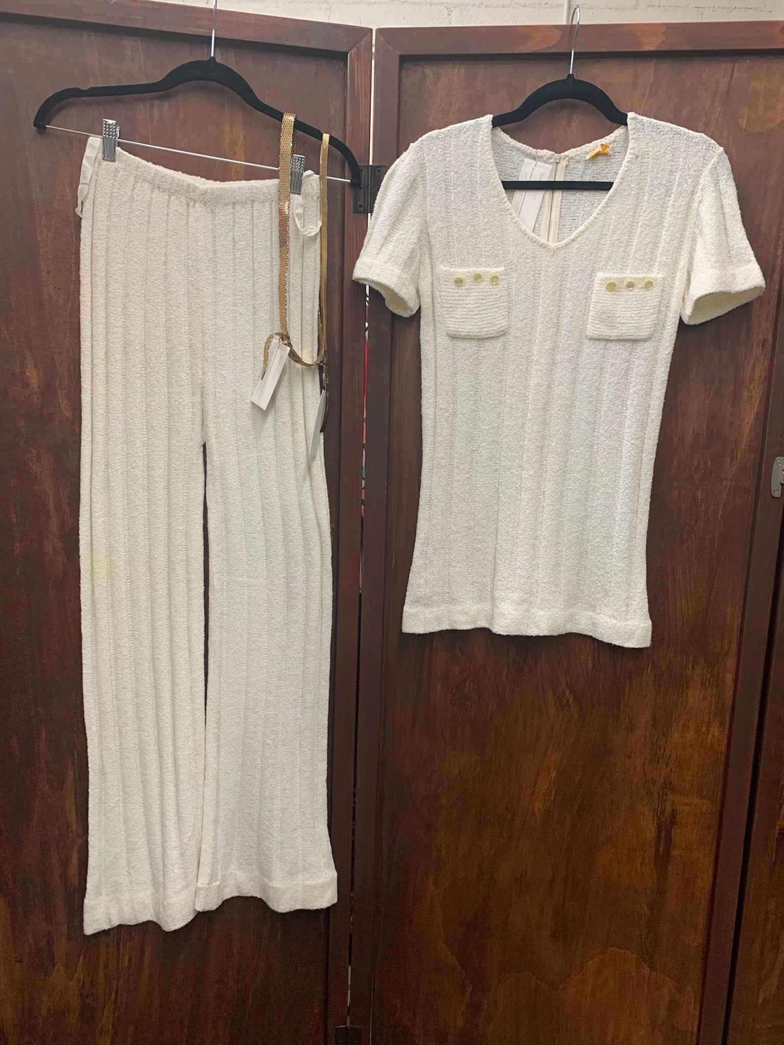 RENTAL white knit 2 piece pantsuit