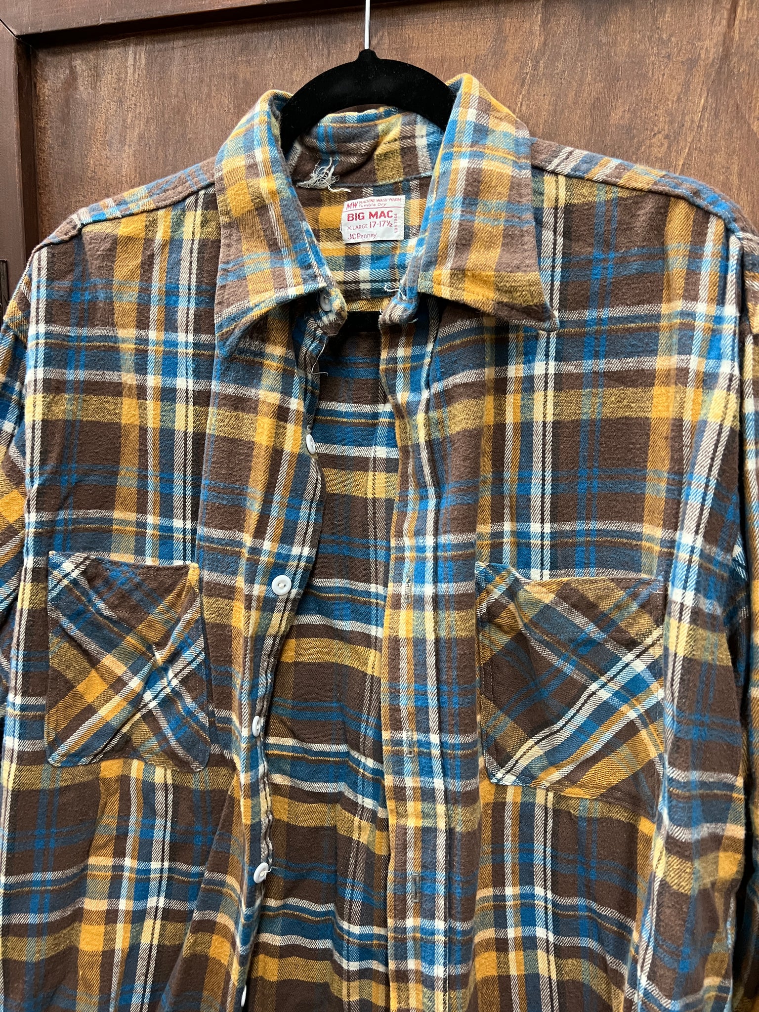 1970s MENS TOP- Big Mac gold/brown plaid flannel l/s
