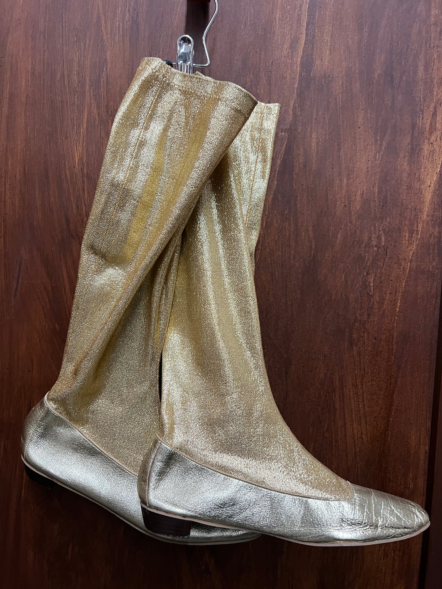 RENTAL 1960s -SHOES-BOOTS- Gold GoGo's