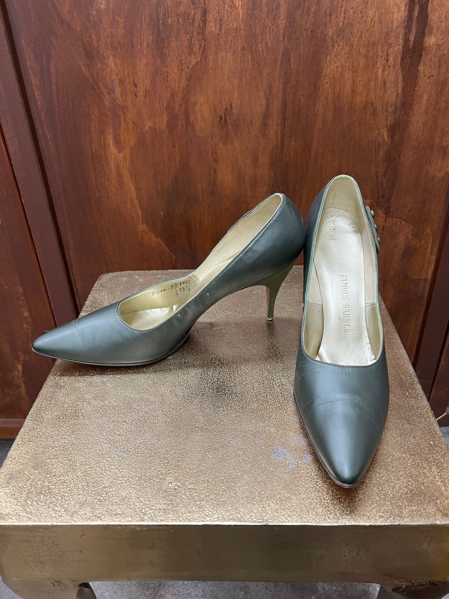 RENTAL Johnny Foam 1960s Stilettos