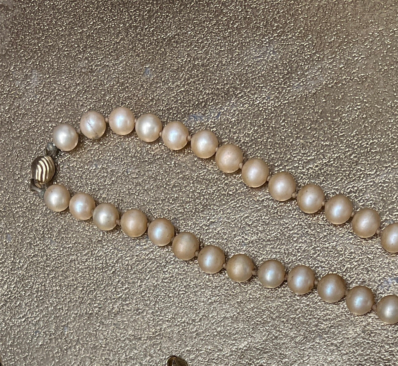 RENTAL Johnny Foam 1960s jewelry pearl necklace