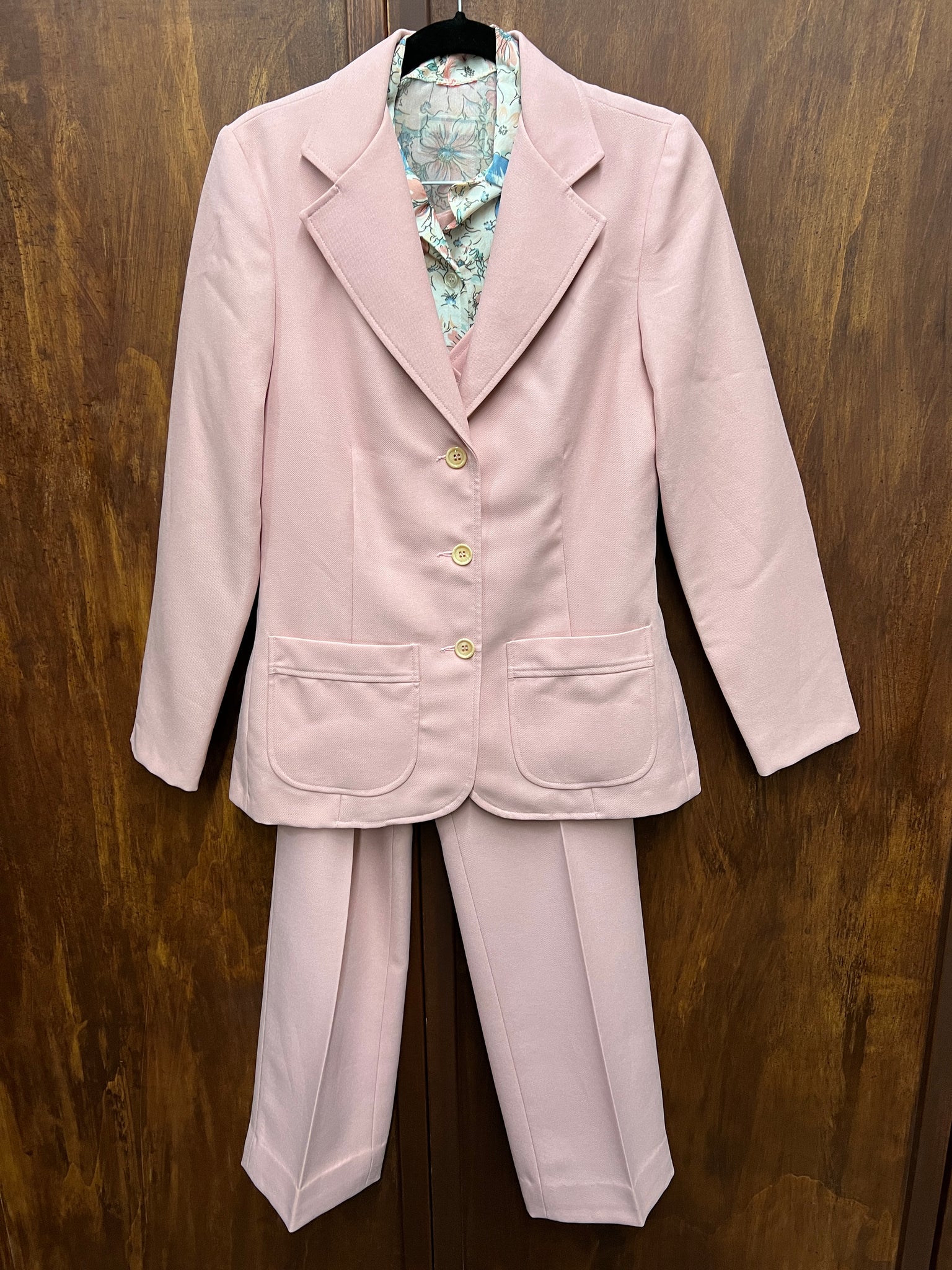 1970s 2PIECE- 4 PIECE PANTSUIT- Pink vest/jacket/ pants w/ printed top