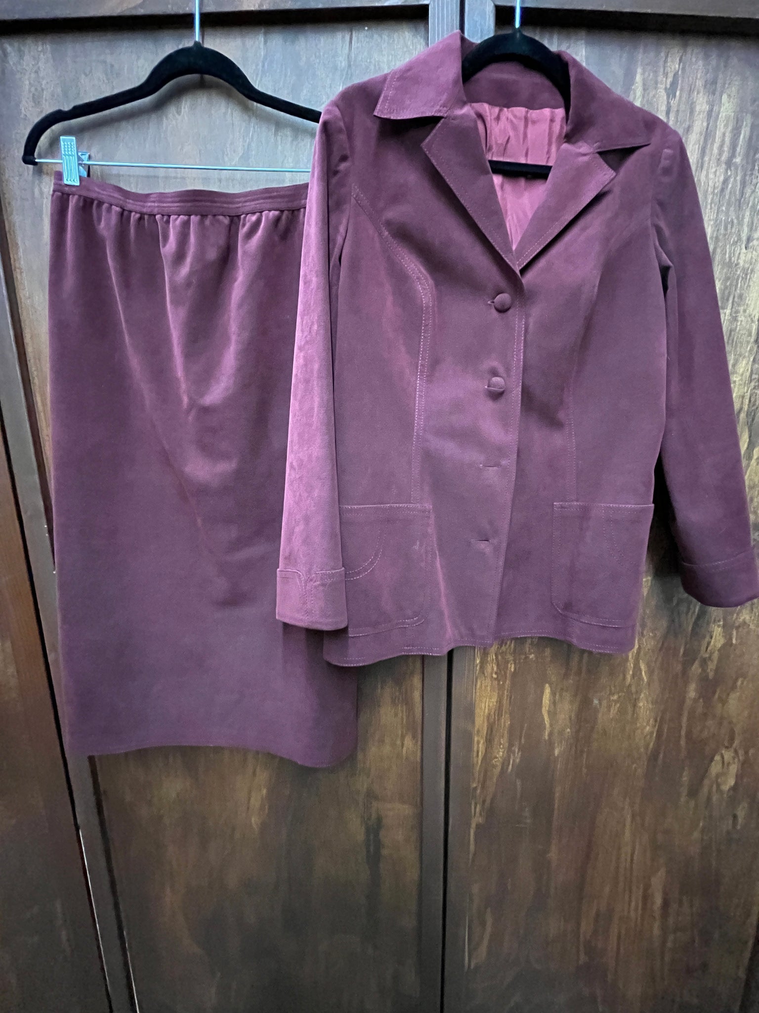 1970s 2 PIECE- SKIRT SET- burgundy ultra suede jacket/skirt