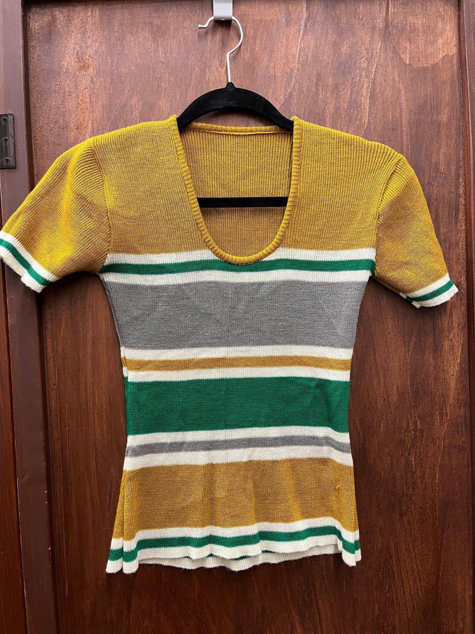 1970s TOP- Goldenrod & grey stripe sweater knit s/s