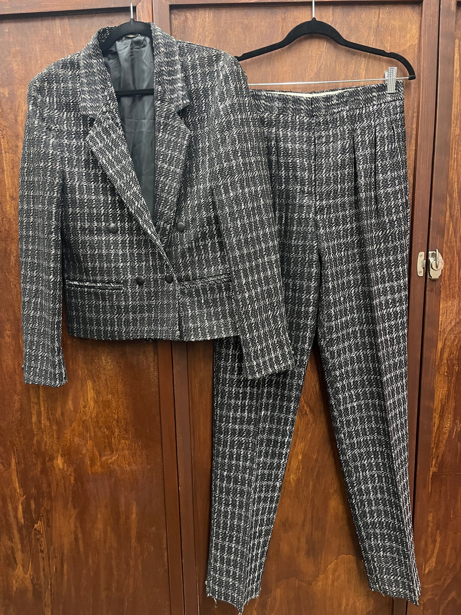 1980s 2-PIECE - black white tweed double breasted suit