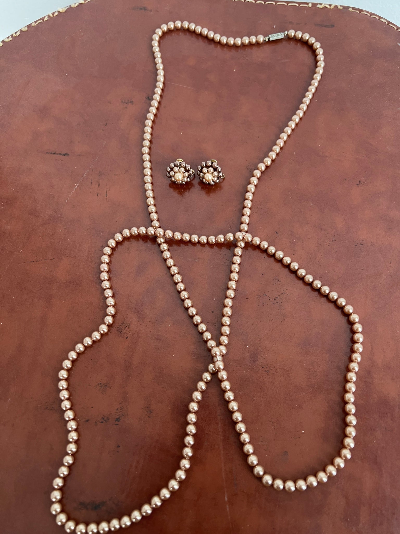 RENTAL Jewelry- Brown pearl necklace/ earring set. Replacement fee $295