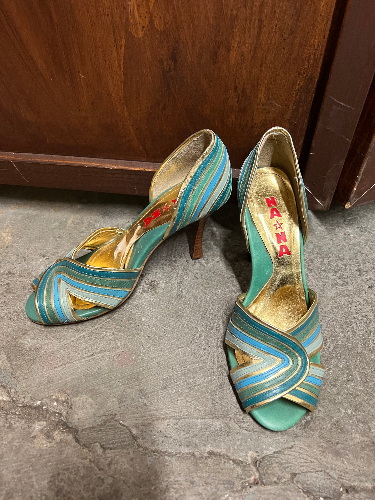 RENTAL 1980s NaNa Striped Heels sz 6 REPLACE $225
