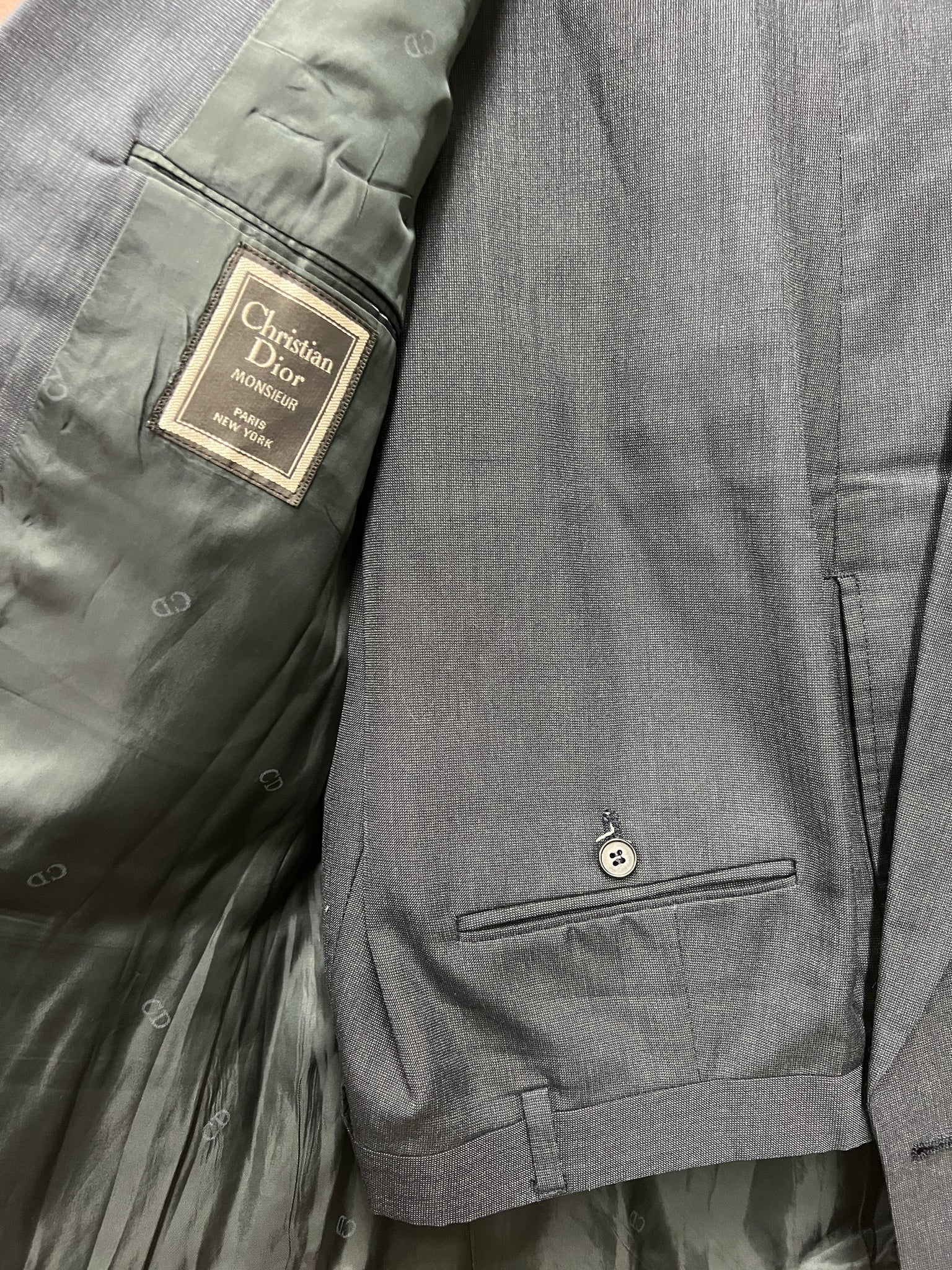 1990s MENS 2 PIECE- SUIT- Christian Dior double breasted navy